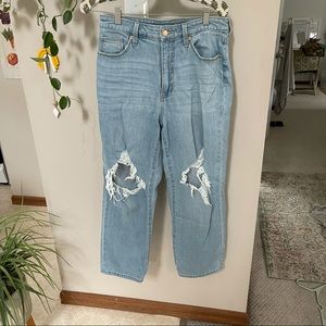 Universal Thread Jeans